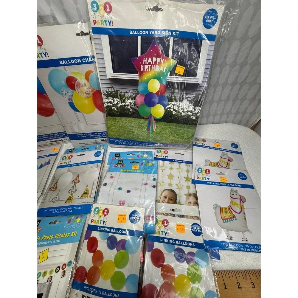 Party Balloons, Chandelier, Yard Sign Kit, Photo Display,‎ Garlands & More